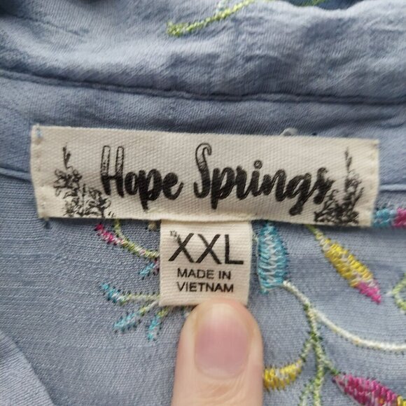 Hope Springs XXL Womens Button-Down Blouse With Floral Embroidery - Picture 2 of 3